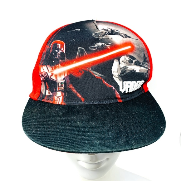 Star Wars Kids Darth Vader Hat - Picture 1 of 7